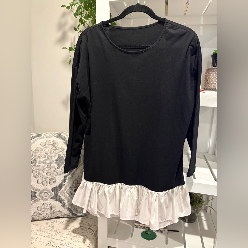 Elegant Black and White Women's Top